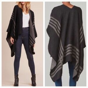 BB Dakota open front poncho acrylic/polyester size onesize style ST12078